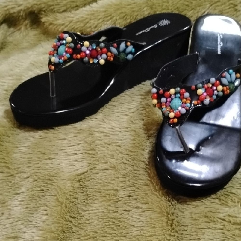 Elegant Black Sandals with Beaded Straps